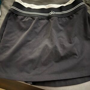 ALO Yoga Women's Black Tennis Skort